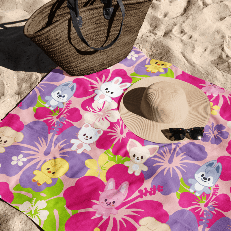 SKZOO Hawaiian Beach Towel - Pink/Purple